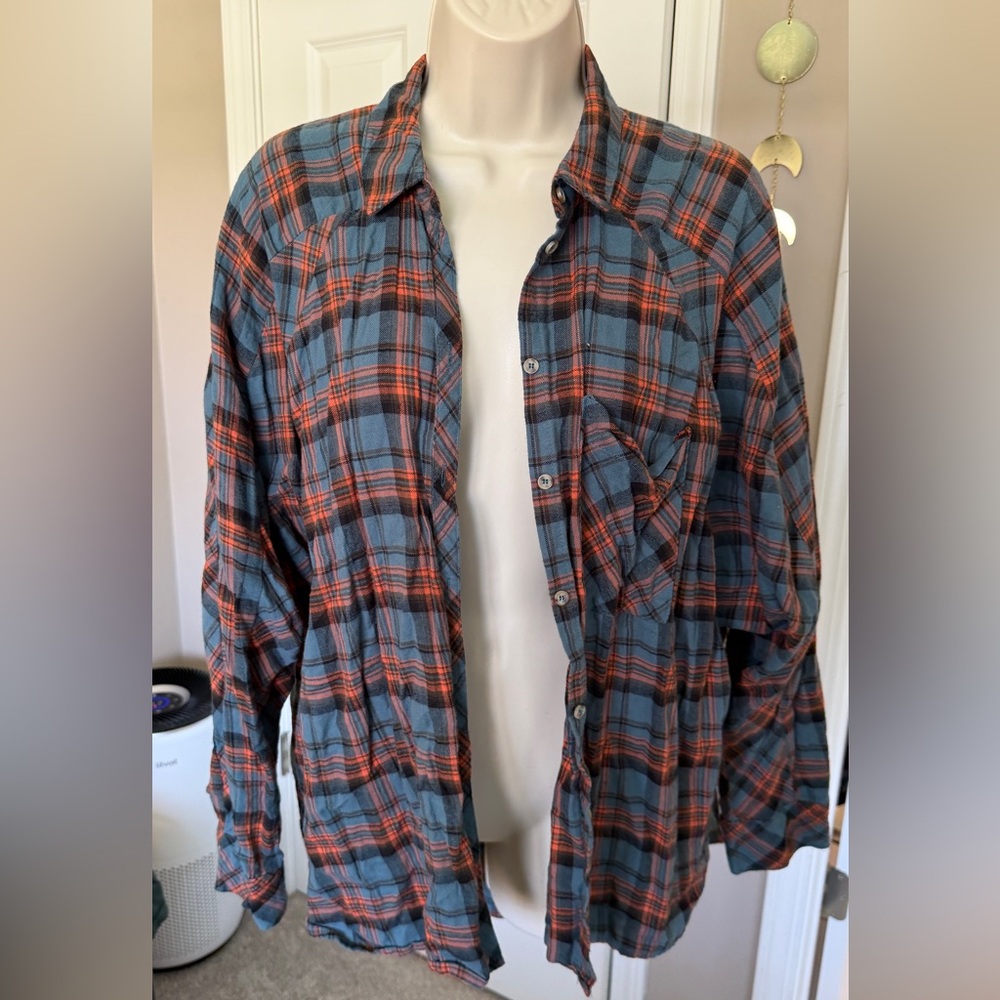 Kye Mi Plaid Button-Down Flannel